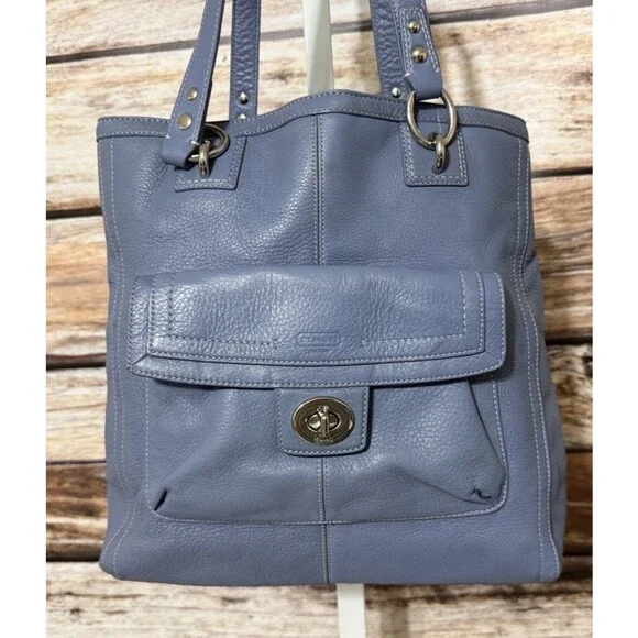 Vintage Blue Coach Penelope Shoulder Bag Purse Leather Bag Charm  *READ* - Picture 5 of 16